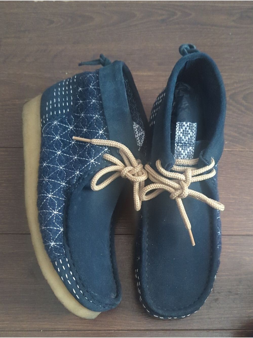 Clarks Wallabee Navy Sashiko Boots - Picture 2 of 12